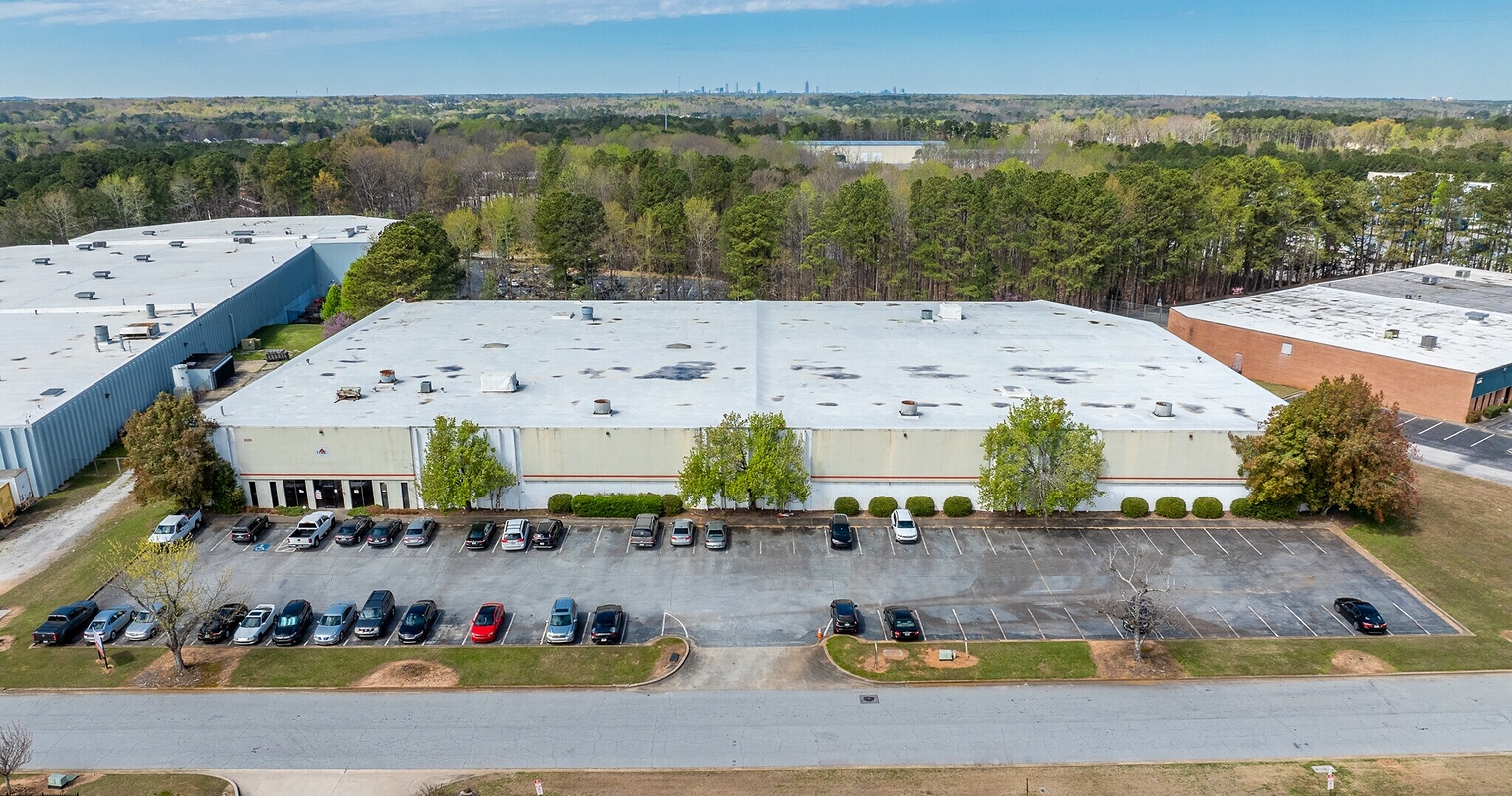 Lake Park Logistics, LLC warehouse facility